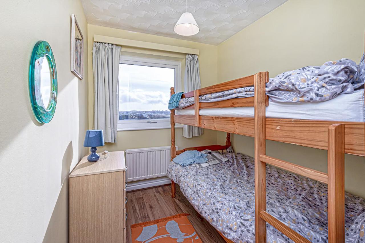 Trearddur Bay - Home With A View And Hot Tub - Sleeps 10 Exteriér fotografie